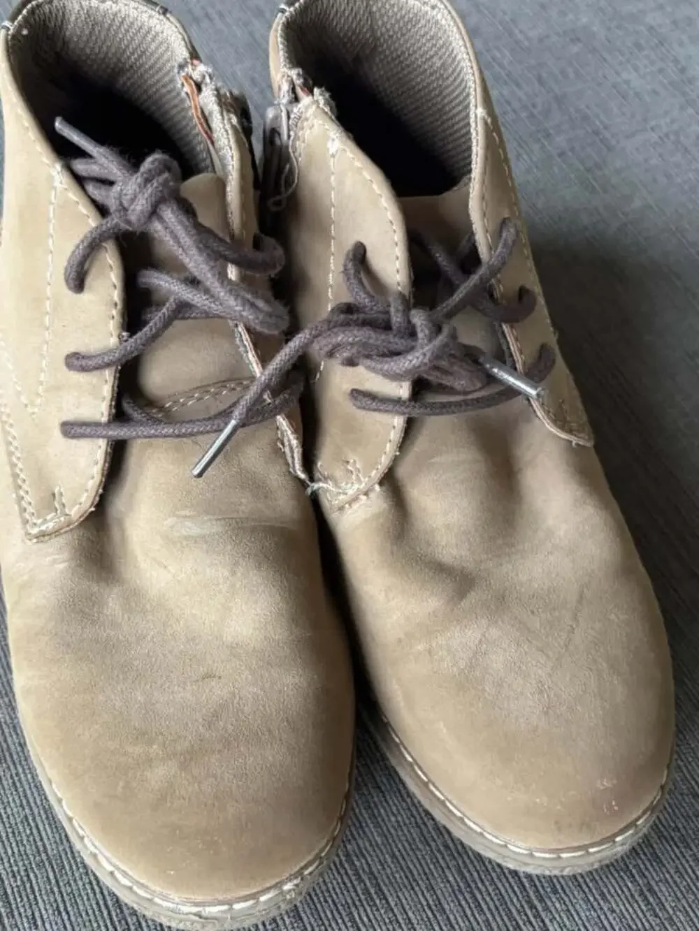 Sonoma Goods for Life Ryder Taupe Faux Suede Chukka Boots Boys Size 1 Med Side Z